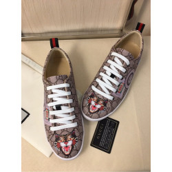 GUCCI 구찌 타이거 스니커즈