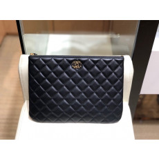 CHANEL 샤넬 레더 클러치백 CHAB1240