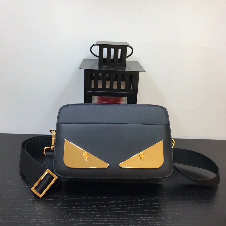 FENDI 펜디 백버그 크로스백