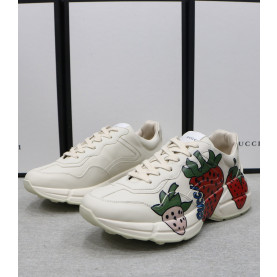 GUCCI 구찌 최고급 라이톤 스니커즈 딸기버전