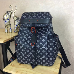 LOUIS VUITTON 루이비통 디스커버리 백팩 M43693