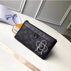 LOUIS VUITTON 루이비통 포쉐트 아폴로 M62897