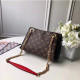 LOUIS VUITTON 루이비통 생 플라시드 숄더백 M66888