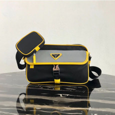 PRADA 프라다 나일론 숄더백 2VH074-1