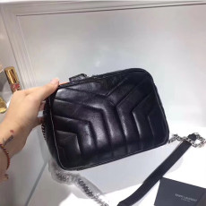 SAINT LAURENT 생로랑 Y 마테라쎄 크로스백 21cm