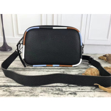 FENDI 펜디 카메라 케이스-3