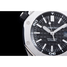 AUDEMARS PIGUET 오데마피게 로얄오크 오프쇼어 15703ST.OO.A002CA.01-3