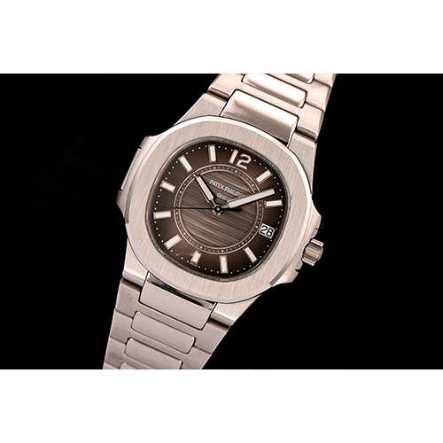 PATEK PHILIPPE 파텍필립 여성용 노틸러스-23 쿼츠 32mm 7011 1G-010