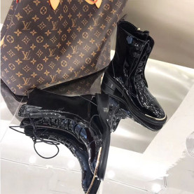 LOUIS VUITTON 루이비통 M2687
