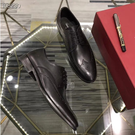 FERRAGAMO 페레가모 M2230