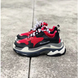 BALENCIAGA 발렌시아가 트리플S 남여 공용 스니커즈3