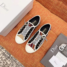 DIOR 디올 워크앤디올 M2774-17