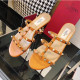 VALENTINO 발렌티노 락스터드 샌들 M1348