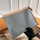 LOUIS VUITTON 루이비통  포쉐트 보야주 M61692