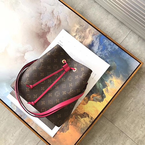 LOUIS VUITTON 루이비통 네오노에백 신상 NEONOE M43570