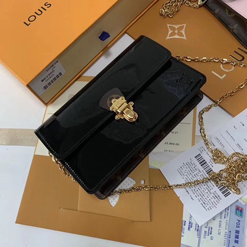 LOUIS VUITTON 루이비통 체인 숄더백 봄신상 M63305