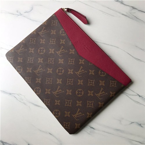 LOUIS VUITTON 루이비통 데일리 클러치신상 M64590