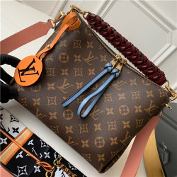 LOUIS VUITTON 루이비통 보부르 호보백 M55090 신상