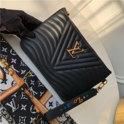 LOUIS VUITTON 루이비통 뉴 웨이브 클러치 M6847신상