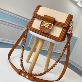 LOUIS VUITTON 루이비통 미니 도핀 M90499-/신상