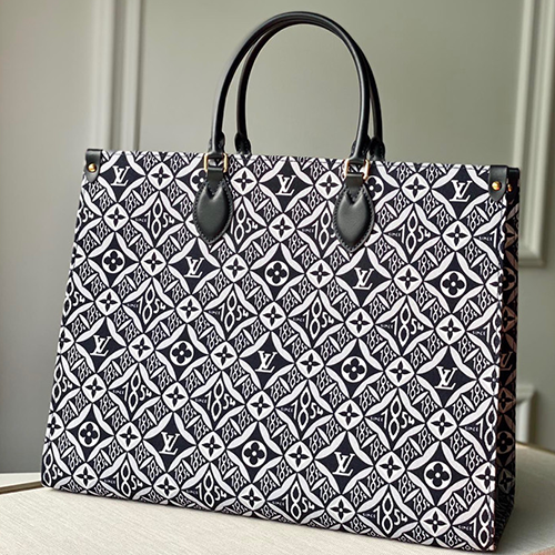LOUIS VUITTON 루이비통 온더고  토트백 M44576 2020신상