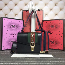 GUCCI 구찌 실비 스몰 검정 SYLVIE 421882