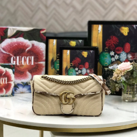GUCCI 구찌 GG 마몬트 체인 숄더백 443497 신상