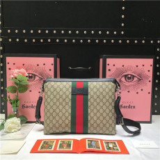 GUCCI 구찌 남성용 숄더백  523335