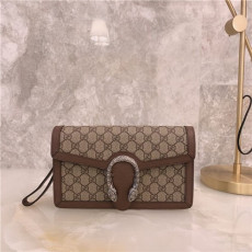 GUCCI 구찌 디오니서스 레더 스트랩 클러치 621197 2020/신상
