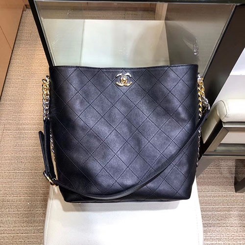 CHANEL 샤넬 호보 숄더백 AS0414
