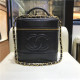 CHANEL 샤넬 파우치백 AS215010