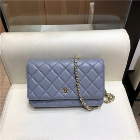 CHANEL 샤넬 WOC 램스킨 A33813
