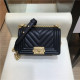 CHANEL 샤넬 보이백 20CM 67085