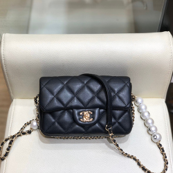 CHANEL 샤넬 미니 숄더백 18CM C108810