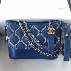 CHANEL 샤넬 가브리엘 호보백 AS33692