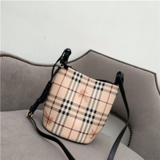 BURBERRY 버버리 버킷백 B1333-3