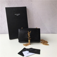 SAINT LAURENT 생로랑 미니 체인 숄더백 Y933887-1