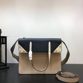 FENDI 펜디 플랩백 숄더&크로스백 25CM