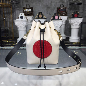 FENDI 펜디 몽트레저 미니 버킷백 F90088-4