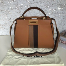 FENDI 펜디 피카푸 아이코닉 F8862