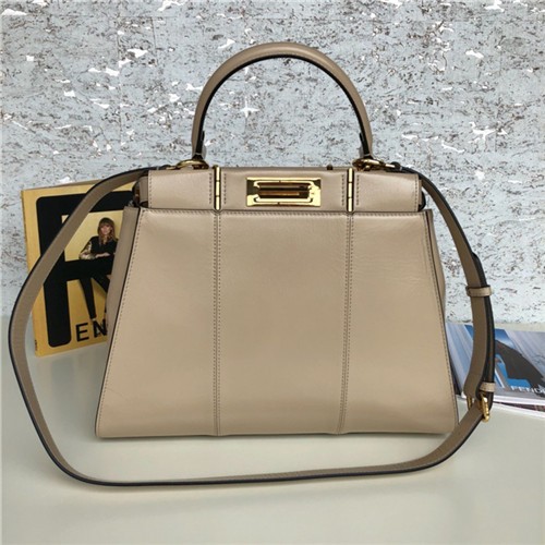 FENDI 펜디 피카푸 아이코닉 F8839