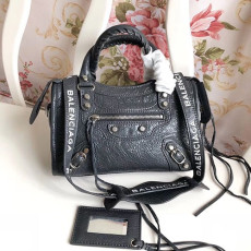 BALENCIAGA 발렌시아가 클래식 실버 미니 CLASSIC SLIVER MINI CITY 803B 24CM