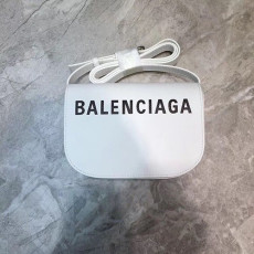 BALENCIAGA 발렌시아가 빌데이 크로스백 19CM B310007