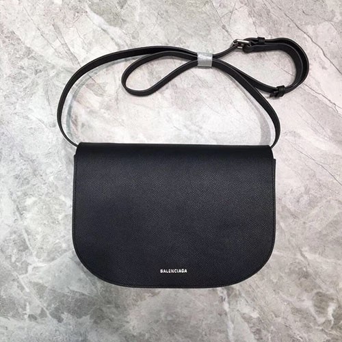 BALENCIAGA 발렌시아가 빌데이 크로스백 24CM B310006