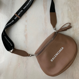 BALENCIAGA 발렌시아가 숄더백 B1102