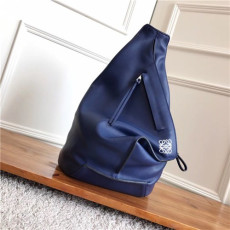 LOEWE 로에베 crossboby 지드래곤 백팩 L10801