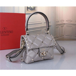 VALENTNIO 발렌티노 GARAVANI CANDYSTUD 미니 토트&숄더백 17CM B31561