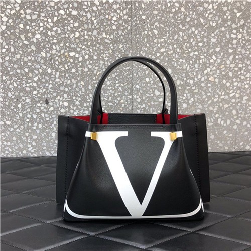 VALENTNIO 발렌티노 이스케이프 백 B0771 신상