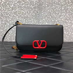 VALENTNIO 발렌티노 VLOCK 숄더백 미디움 B0027-2신상