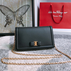 FERRAGAMO 페레가모 미니 체인 숄더백 22C916-4